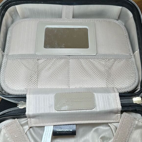 Triforce Avignon Collection Black Floral Hard Beauty Case Organizer - Picture 10 of 13